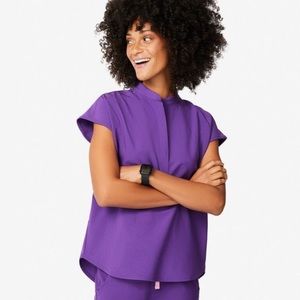 FIGS scrub top Rafaela ultraviolet XS